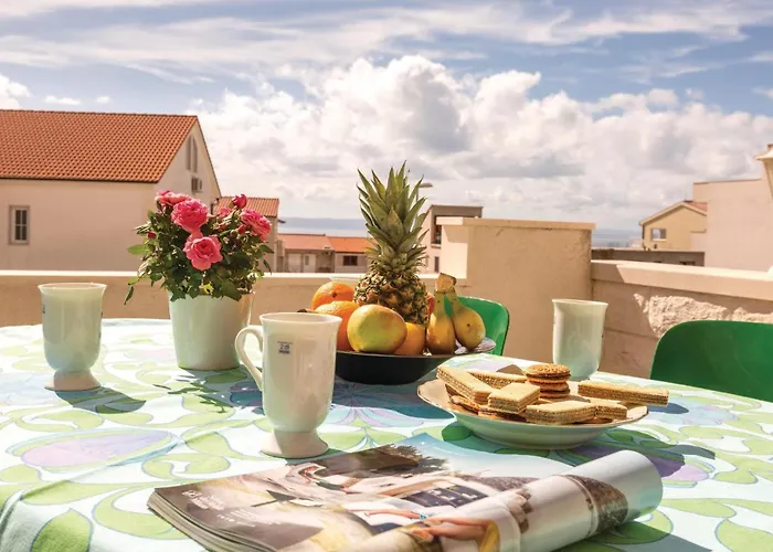 Two-bedroom With Sea View 02 Appartement Makarska